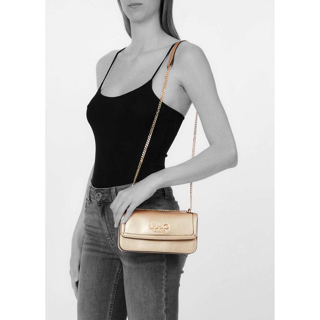 ECS Crossbody S East/West