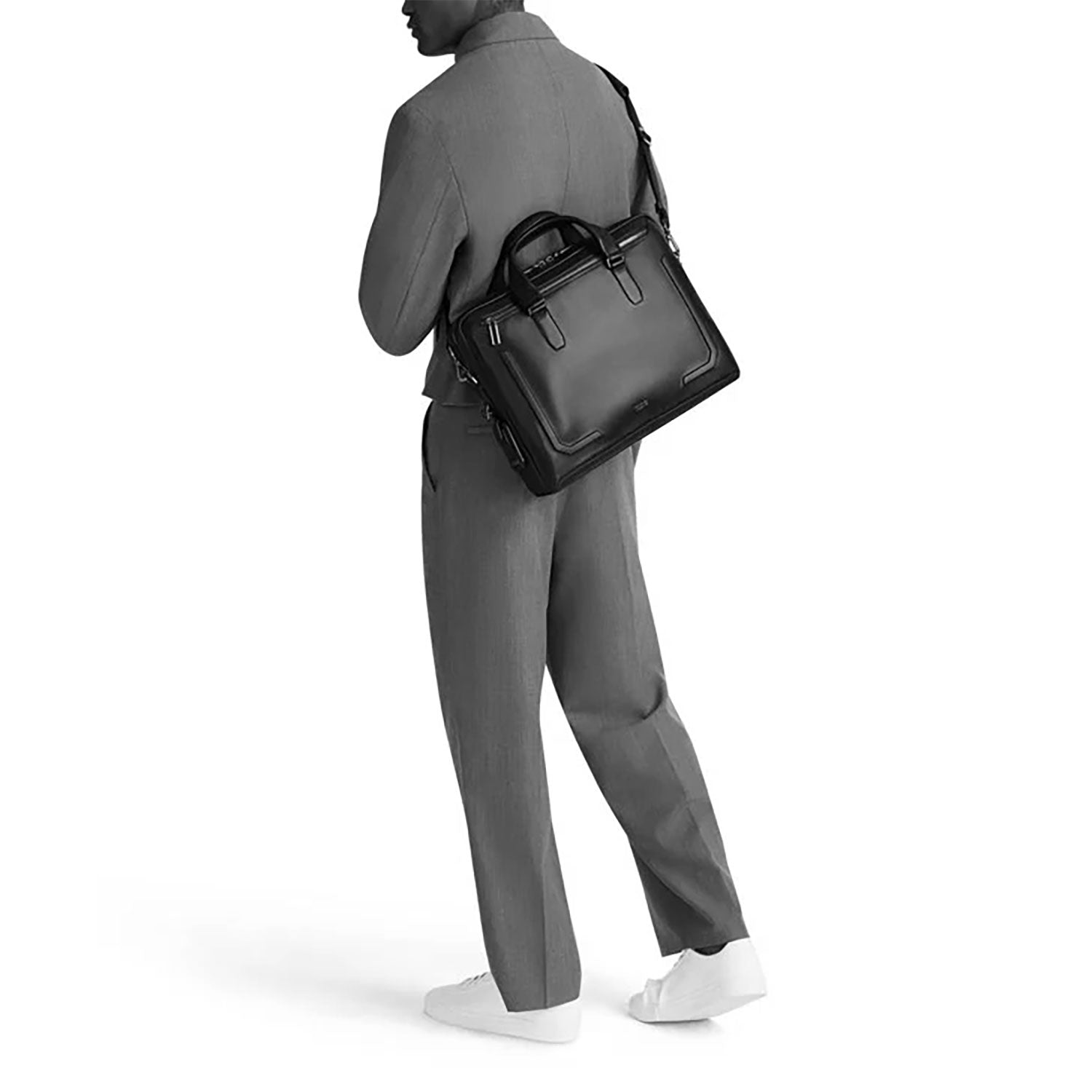 Tumi Harrison Avondale Top Zip Brief Leather