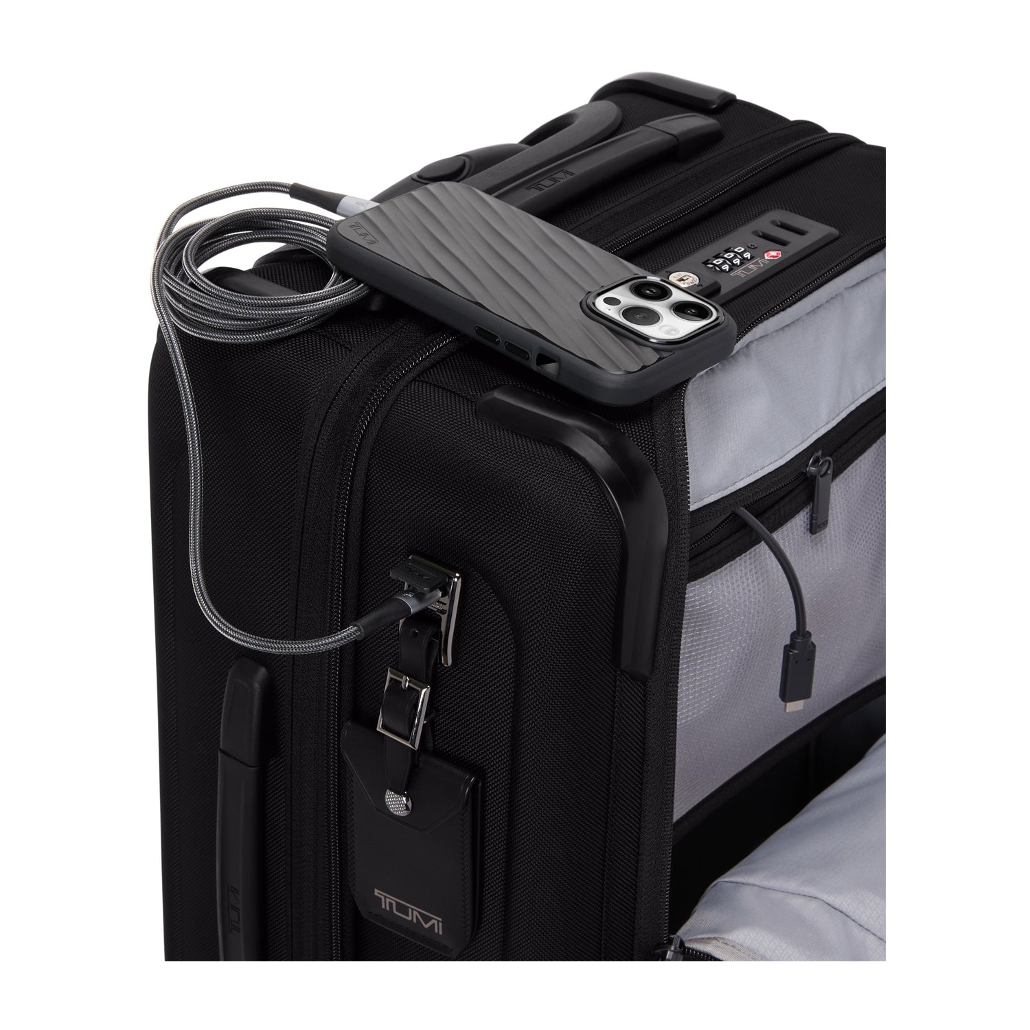 Tumi Alpha Dual Access Exp C/O