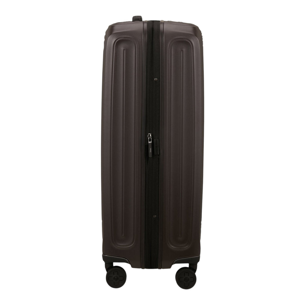Lieblingstasche 2WANDER dark brown expandable spinner suitcase with four wheels and vertical ribbed shell design