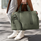 Lieblingstasche Allrounder L travel bag in olive green with sturdy handles and a detachable shoulder strap