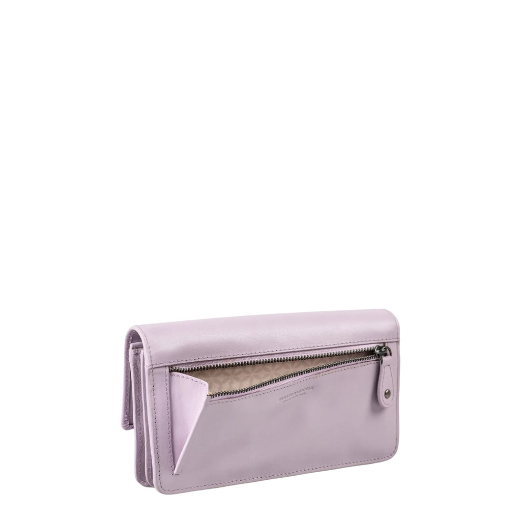 Lieblingstasche Bay lavender leather wallet with a back zipper pocket and patterned interior lining