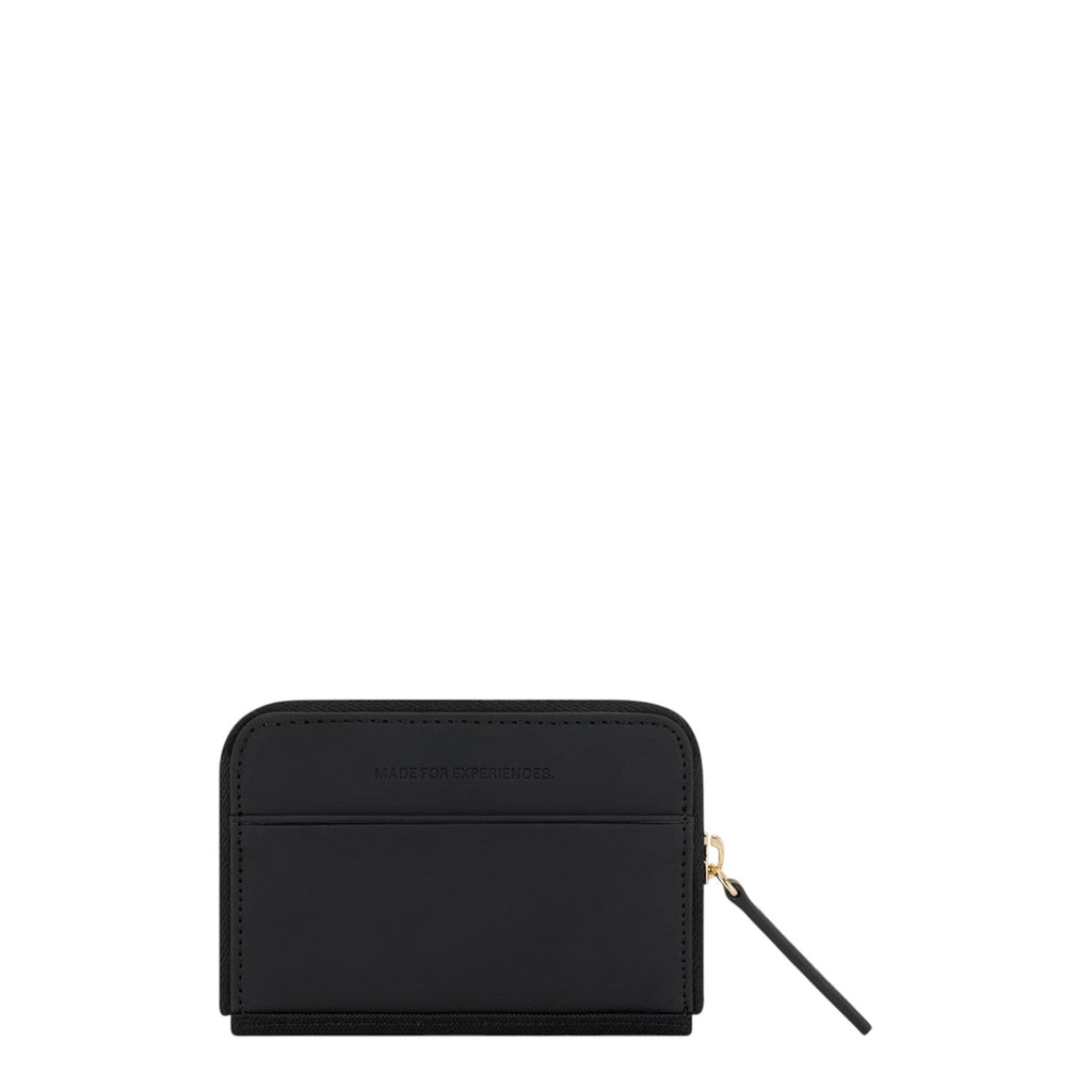 Lieblingstasche Bergen Pro Wallet Small in black with zipper closure and card slots