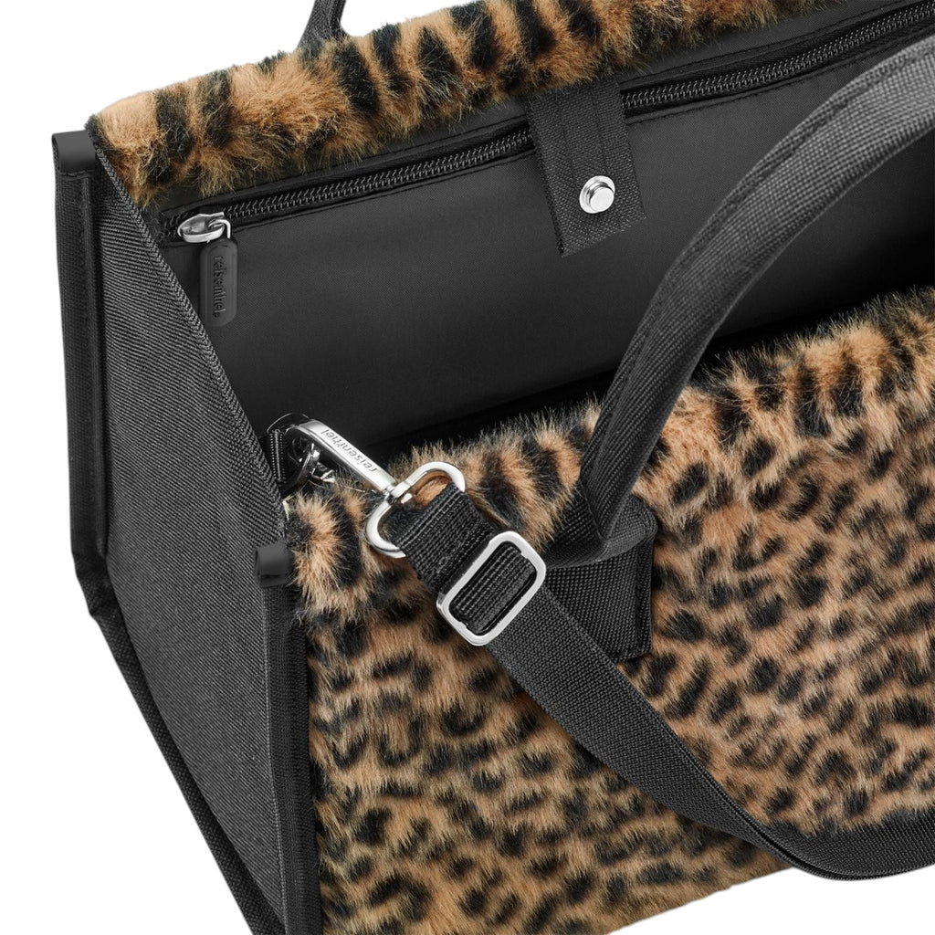 Lieblingstasche Daily Shopper XS bag featuring black fabric sides and a plush leopard print faux fur trim interior