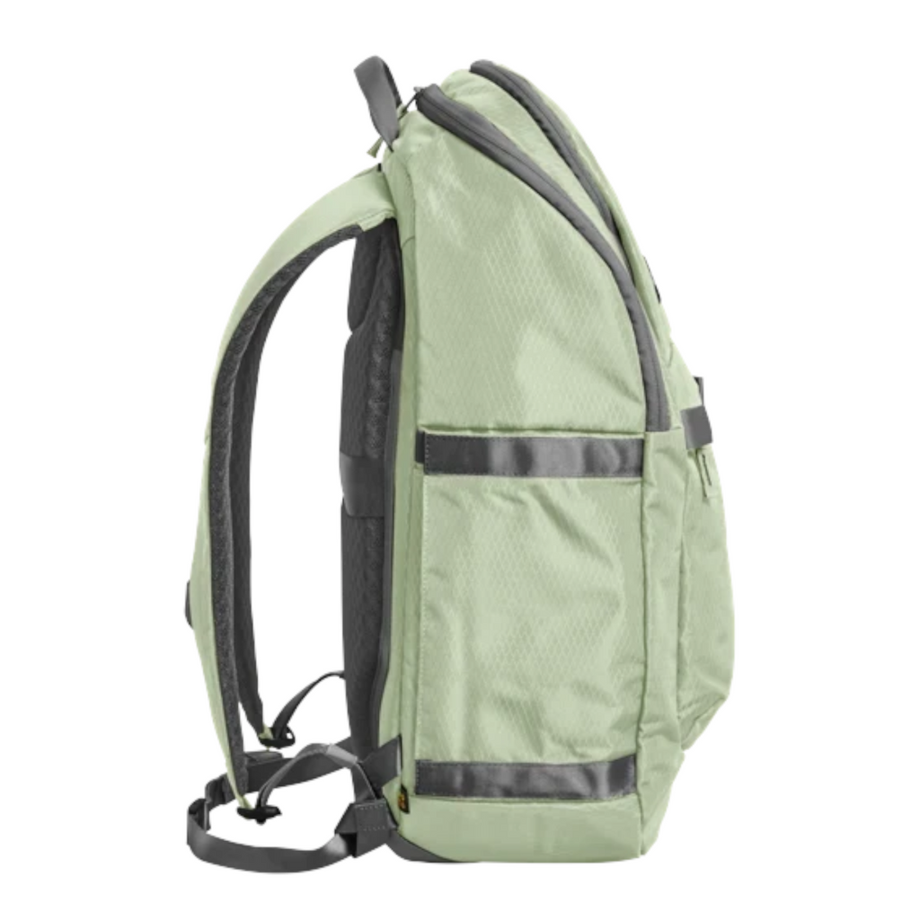 Lieblingstasche Easy27 sage green 27L everyday backpack with side pockets and padded straps, side view