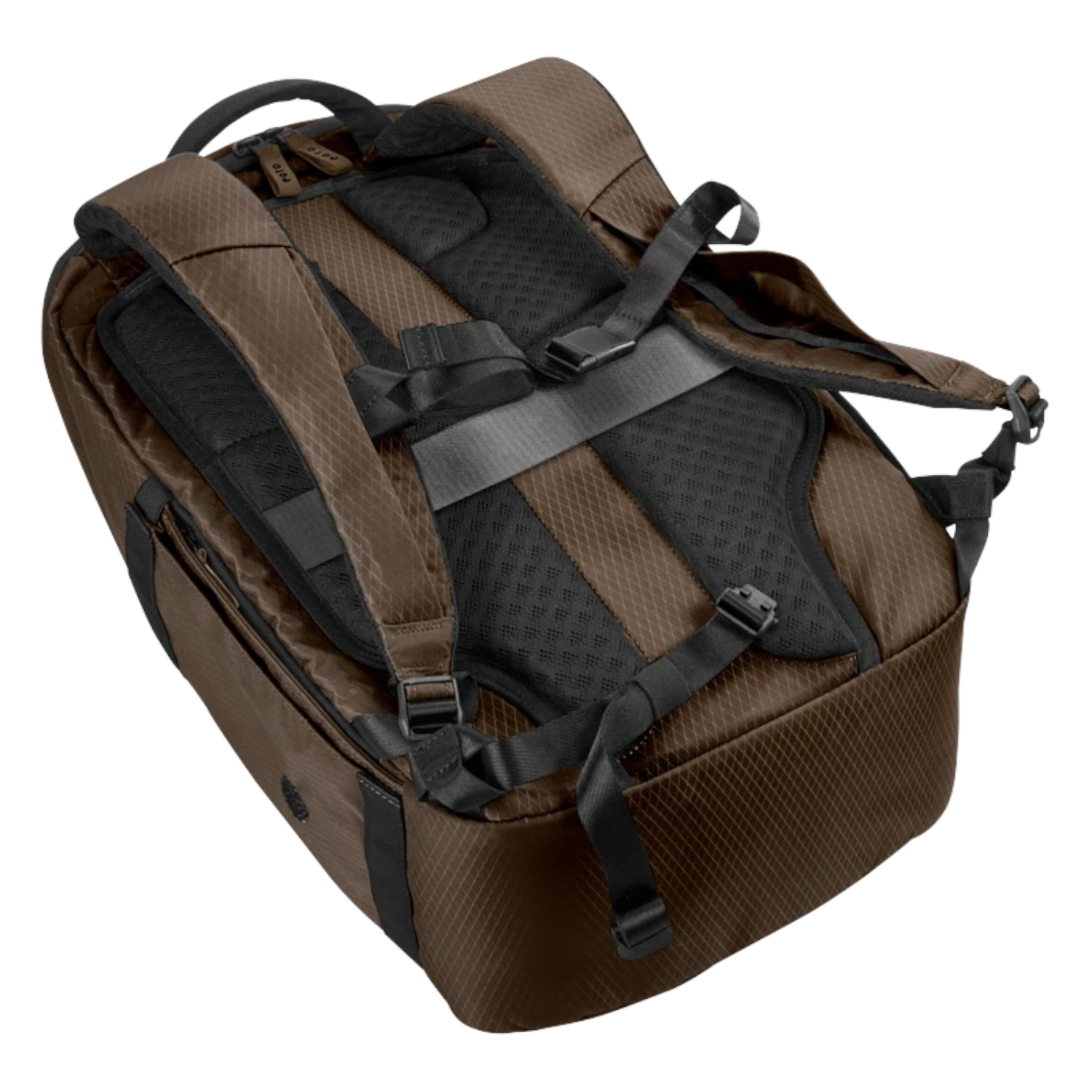 Lieblingstasche eoto Easy27 brown backpack with breathable back padding, adjustable straps, and water-resistant fabric