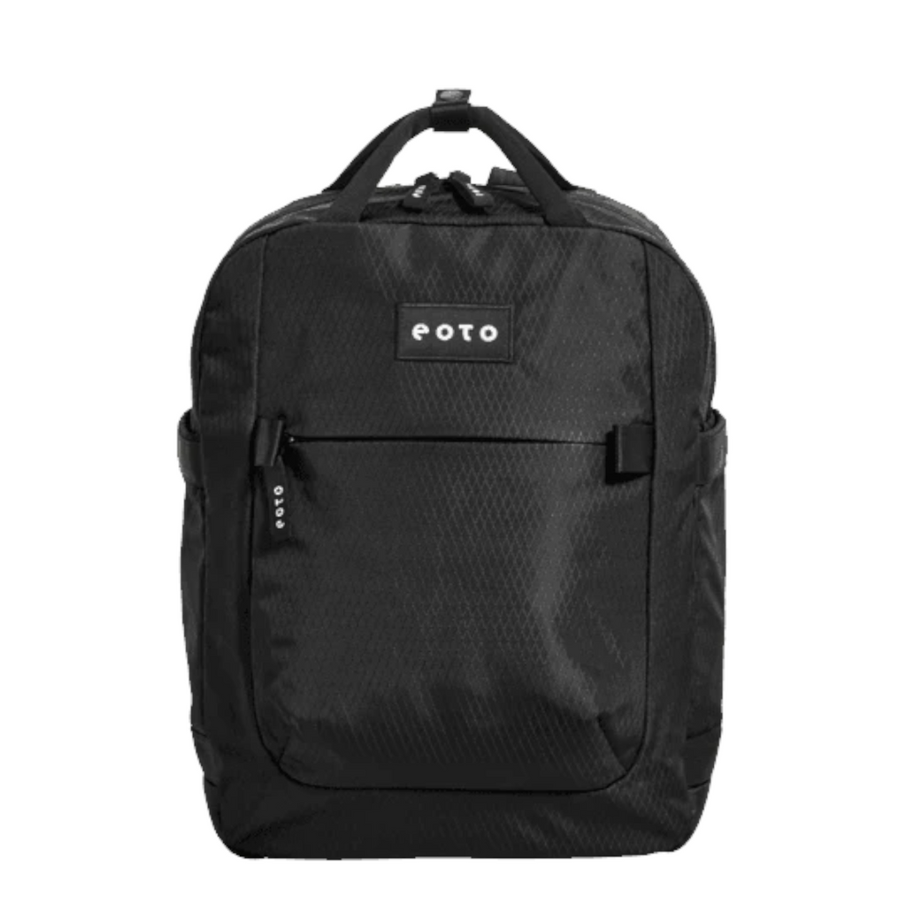 Lieblingstasche eoto Small16 black compact daypack with laptop compartment and water-resistant recycled fabric