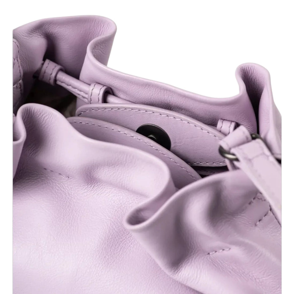 Lieblingstasche Fleur lavender leather drawstring bag detail with magnetic snap closure