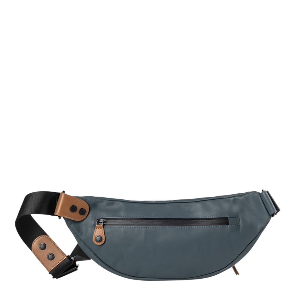 Lieblingstasche Ichikawa belt bag in dark grey coated canvas with brown leather details and water-repellent zippers.