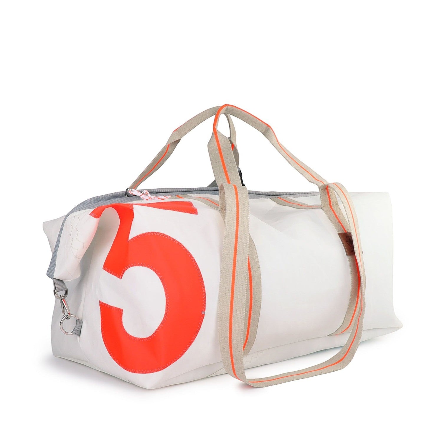 Lieblingstasche Kutter XL white sailcloth duffel bag with a large red number 5 print and beige webbing straps