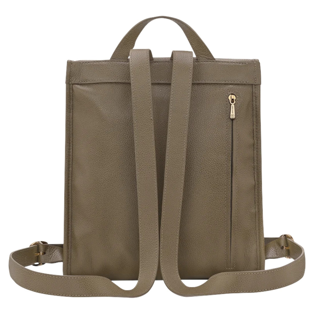 Lieblingstasche Le Foulonné Rucksack in taupe pebbled leather with gold zipper detail and adjustable straps.