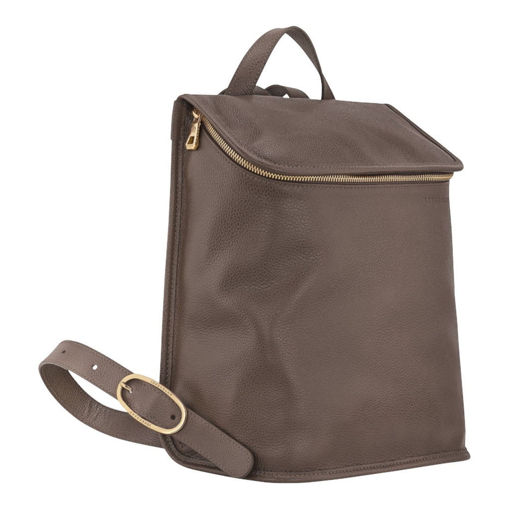 Lieblingstasche Le Foulonné Rucksack in taupe pebbled leather with gold hardware and multiple interior compartments.