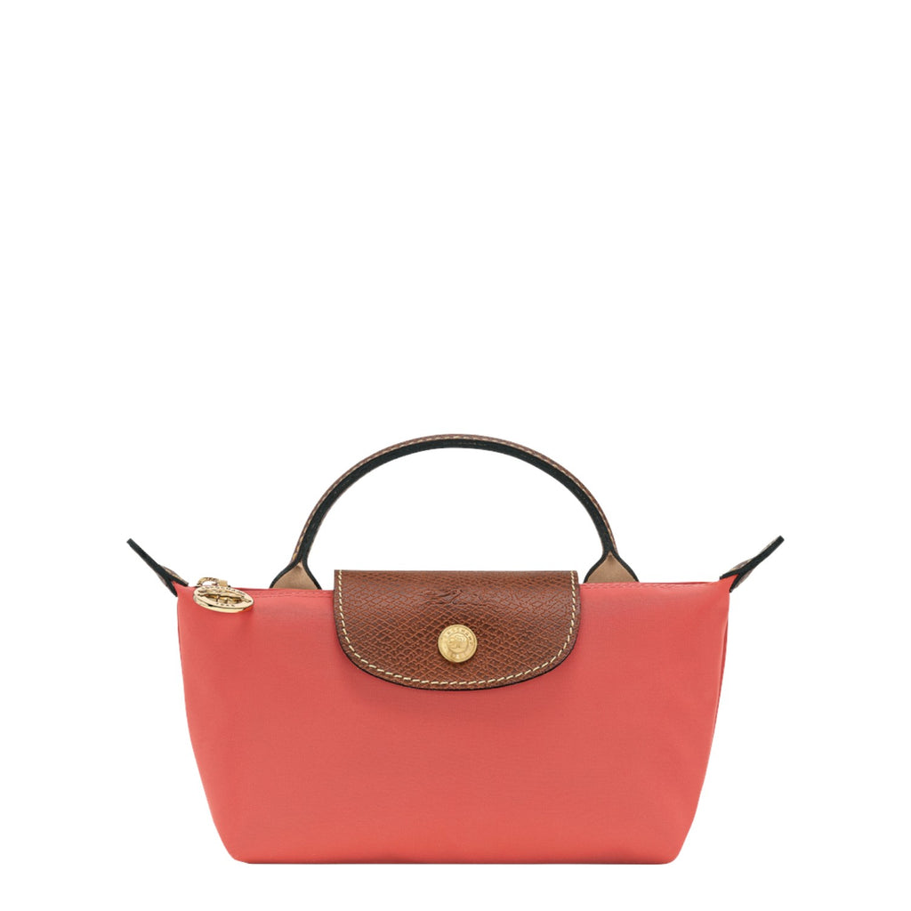 Lieblingstasche Longchamp Le Pliage Pochette in coral pink nylon with brown leather flap and gold-tone hardware
