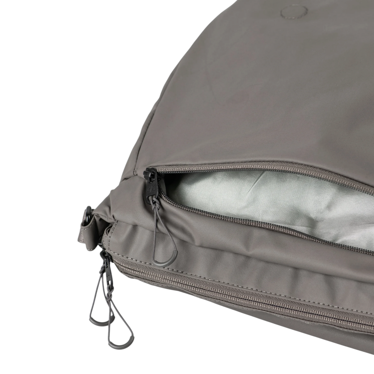 Lieblingstasche Midori RE lite grey nylon bag with zippered pocket and silver lining