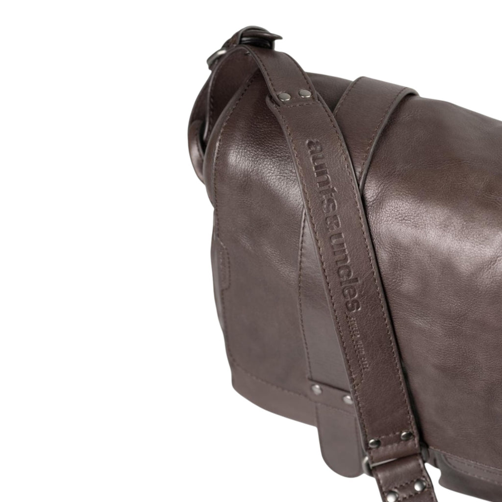 Lieblingstasche Miss Applepie brown leather shoulder bag with embossed aunts & uncles logo on the strap