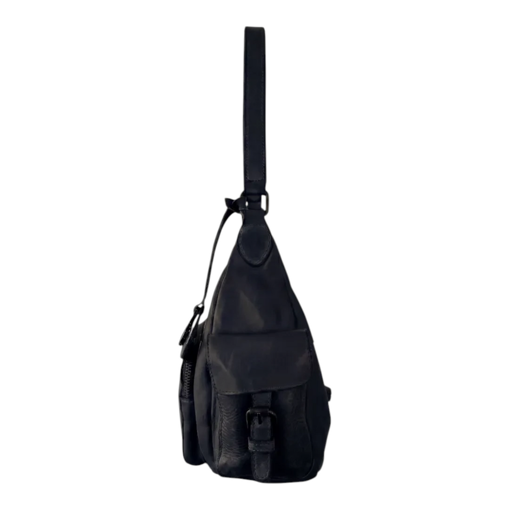 Lieblingstasche Nerina black leather shoulder bag with side pocket and buckle detail, side view