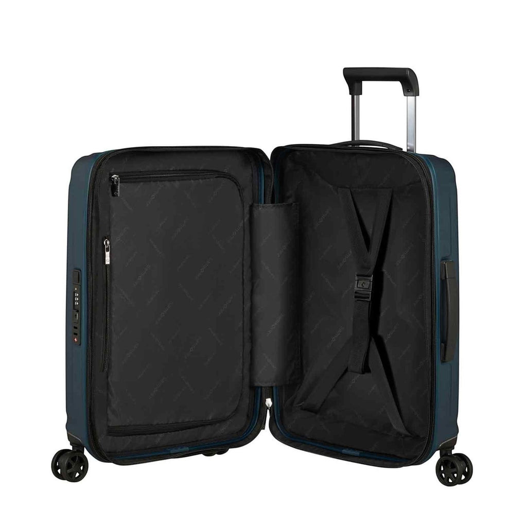 Lieblingstasche NUON Spinner 55/20 Exp carry-on suitcase in dark blue with open interior and packing straps