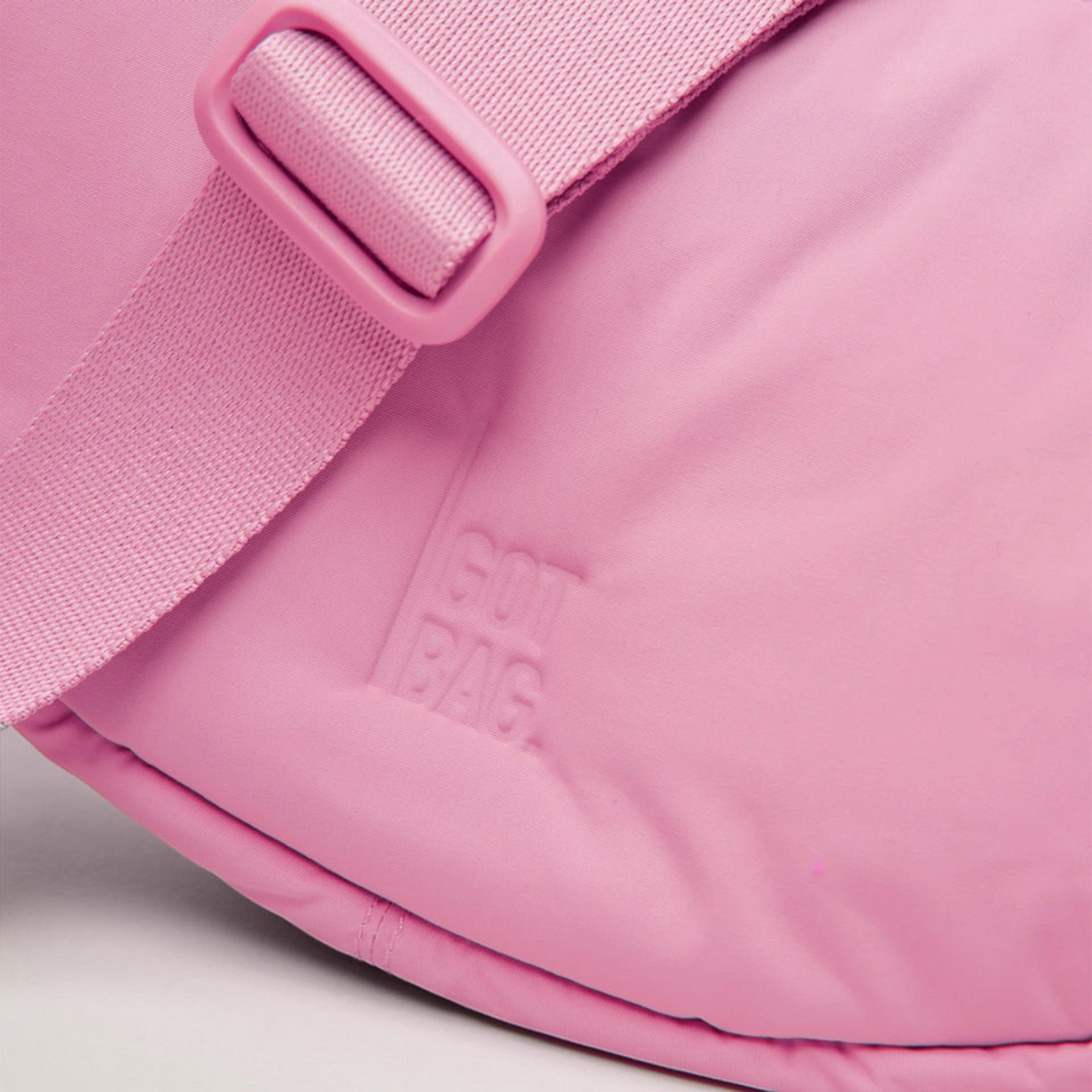 Lieblingstasche Cloud Moon Bag Small in pastel pink with adjustable strap and embossed logo detail