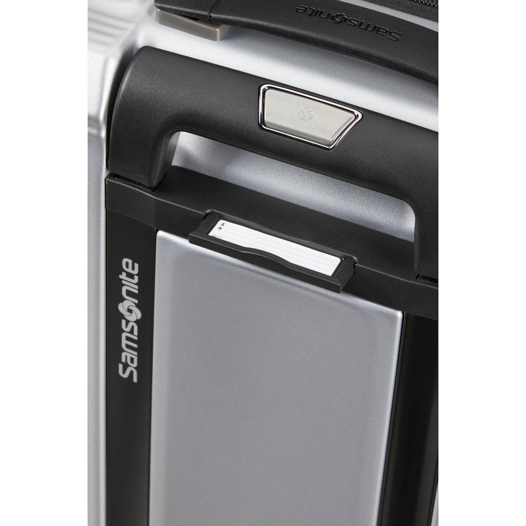 Lieblingstasche Samsonite Nuon Spinner 55/20 silver hard shell suitcase handle and integrated ID tag detail