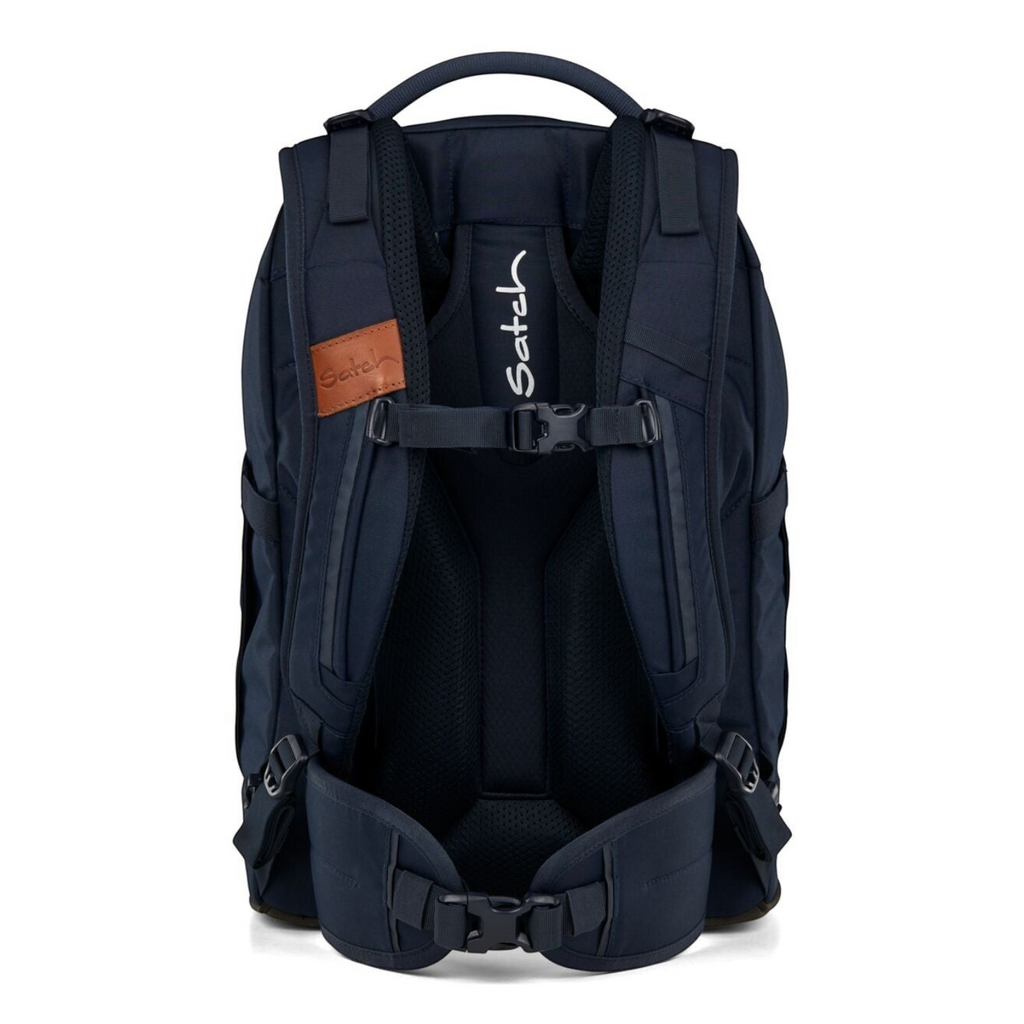 Lieblingstasche satch PACK school backpack in dark blue with adjustable straps, chest belt, and breathable back padding