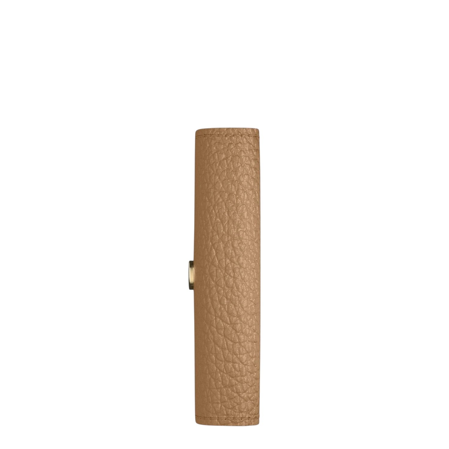 Lieblingstasche Secrid Envelope Pebble wallet in tan textured leather with a side view of the button closure