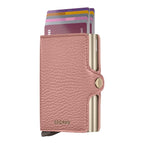 Lieblingstasche Secrid Twinwallet Pebble in dusty pink leather with RFID-protected aluminium card holders.