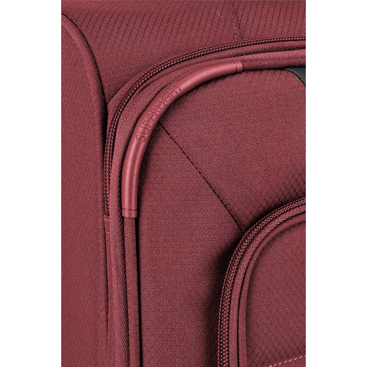 Lieblingstasche Skaii Trolley 4W L exp in burgundy with durable fabric, zipper details, and Superlight branding.