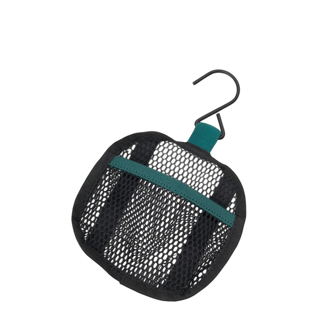 Lieblingstasche Wash Pack featuring a black mesh toiletry bag with a green trim and a convenient hanging hook.
