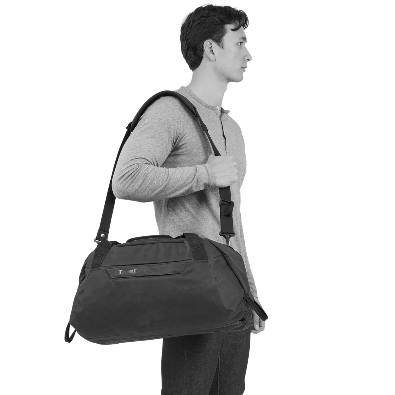 Aion Duffle 35L