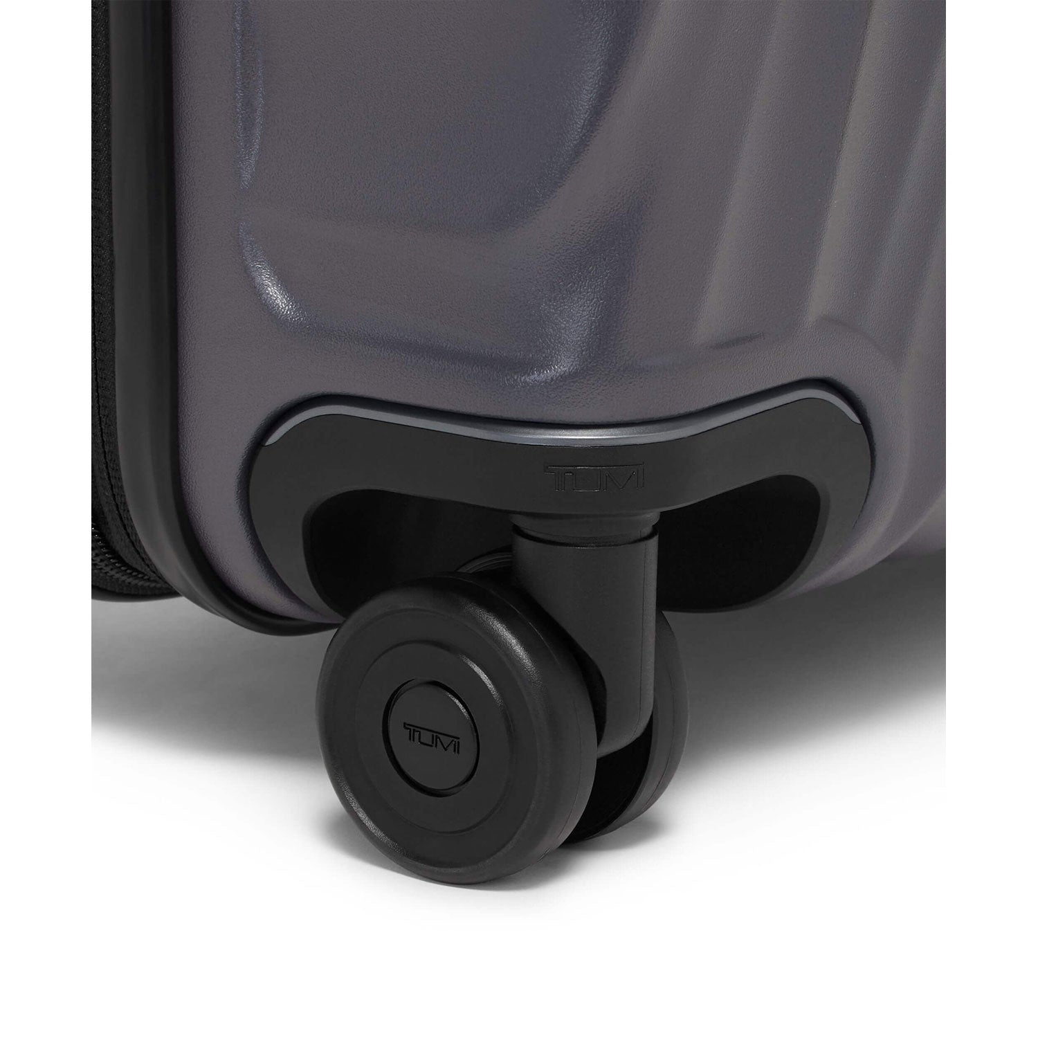 19 Degree Continental Expandable 4 Wheel Carry-On