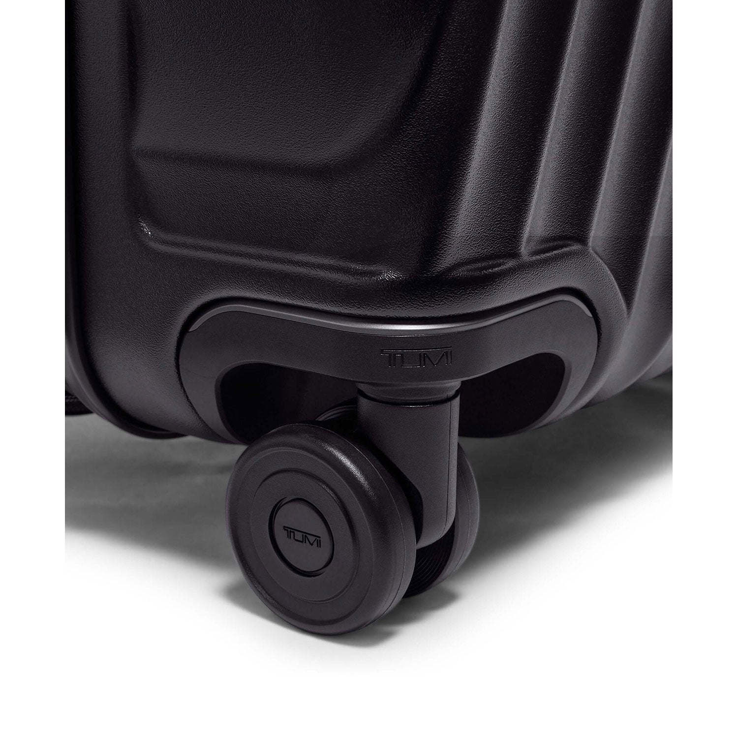 19 Degree Extended Trip Expandable 4 Wheel P/C