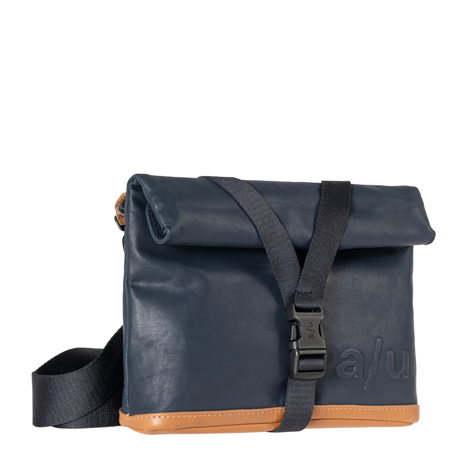 aunts-uncles_Tsu_night-blue_03