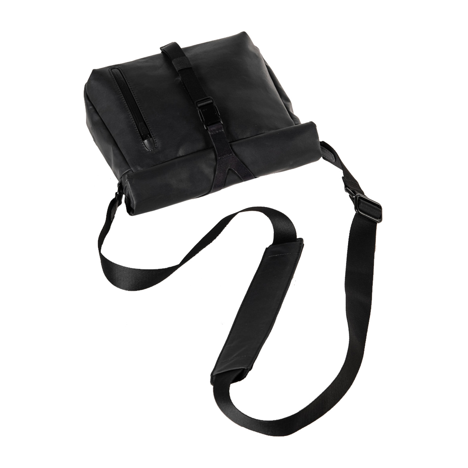 aunts-uncles_Seki-RE_black_04