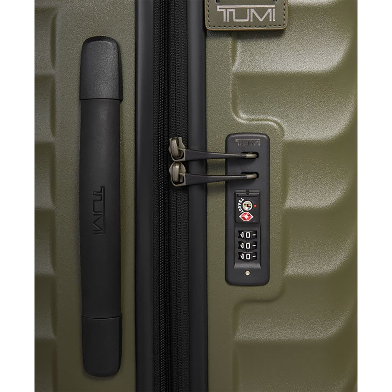 TUMI_19-DEGREE-Extended-Trip-Expandable-4-Wheel_olive-texture_05