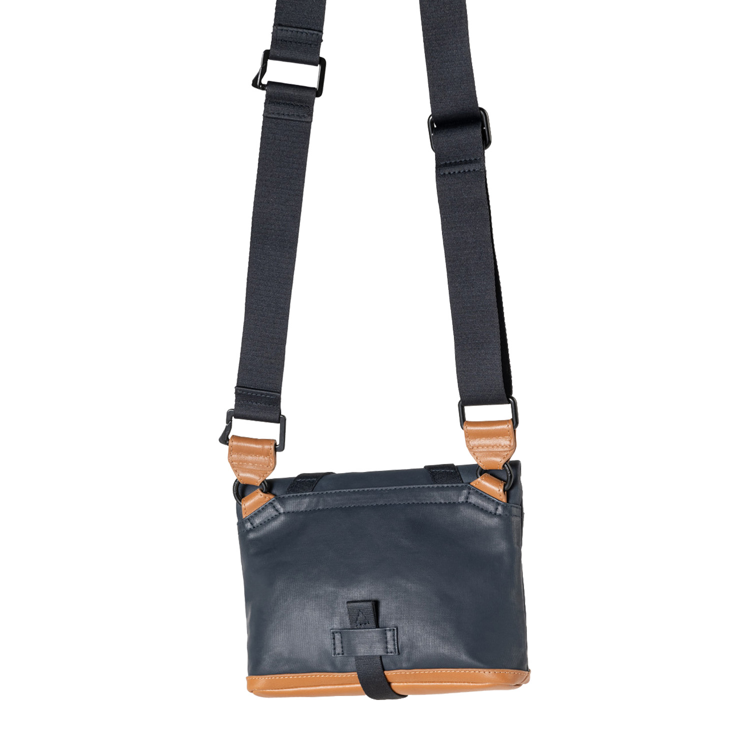 aunts-uncles_Tsu_night-blue_02