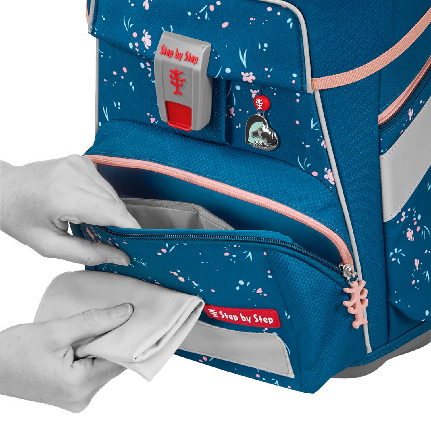 Step-by-Step_Space-Schulranzen-Set_00213418_Wild-Horse-Ronja_15