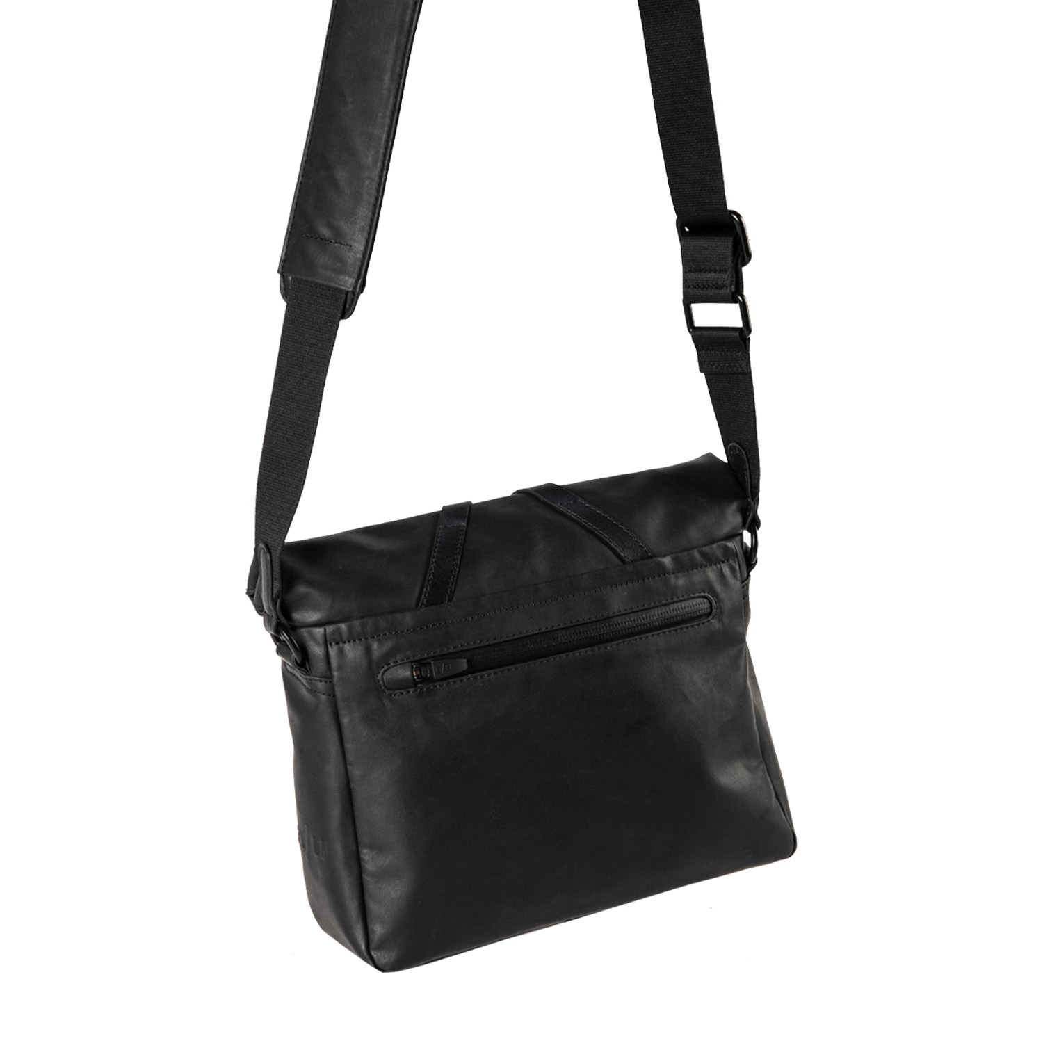 aunts-uncles_Seki-RE_black_02