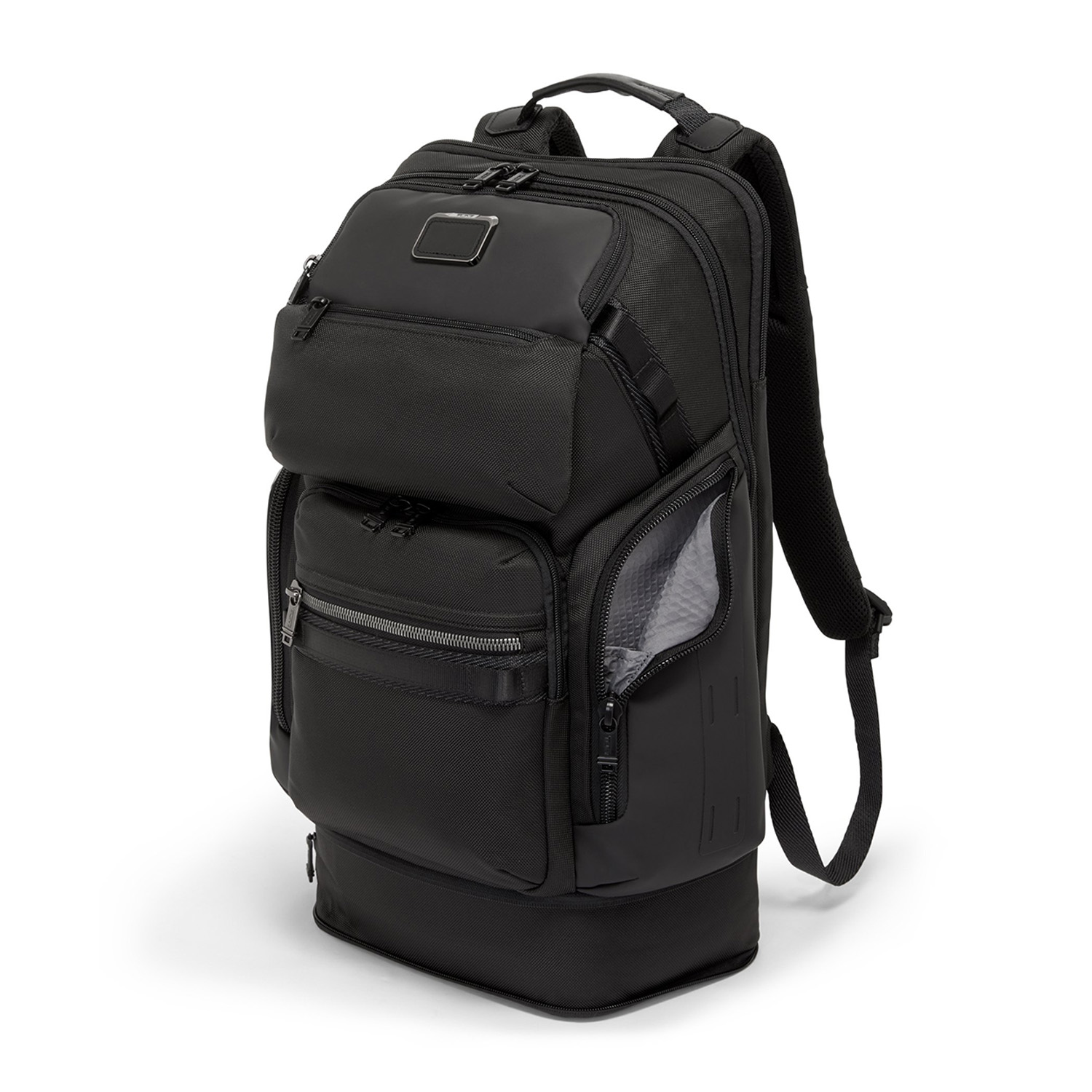 TUMI_ALPHA-BRAVO-Nomadic-Backpack_black_05
