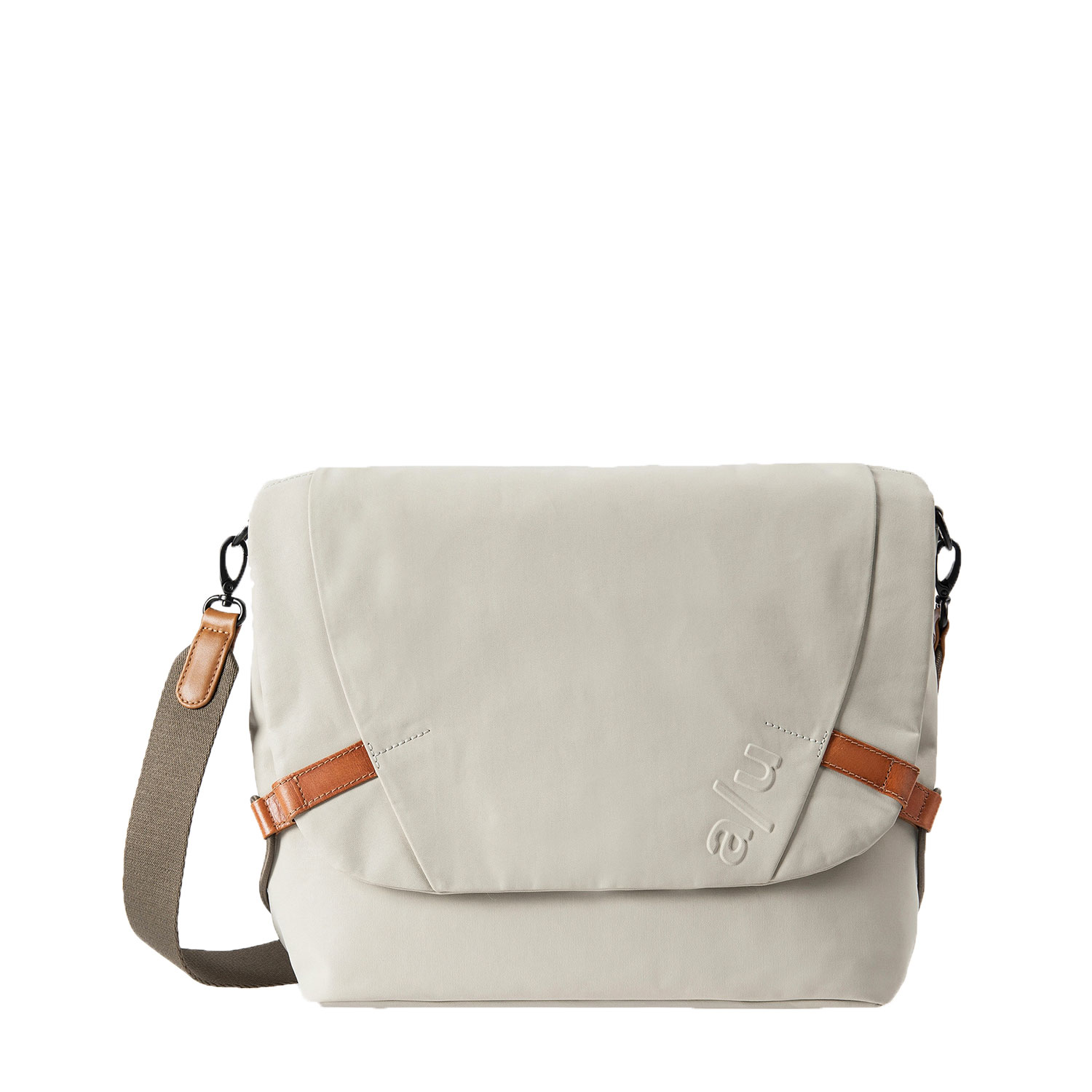 aunts-uncles_Matsumoto_dust-1 a/u by aunts & uncles Matsumoto