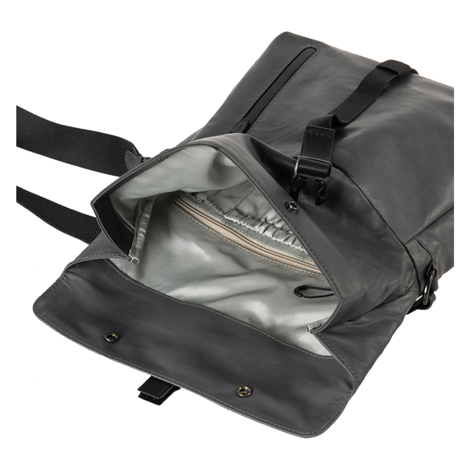 aunts-uncles_Seki-RE_volcanic-ash_06