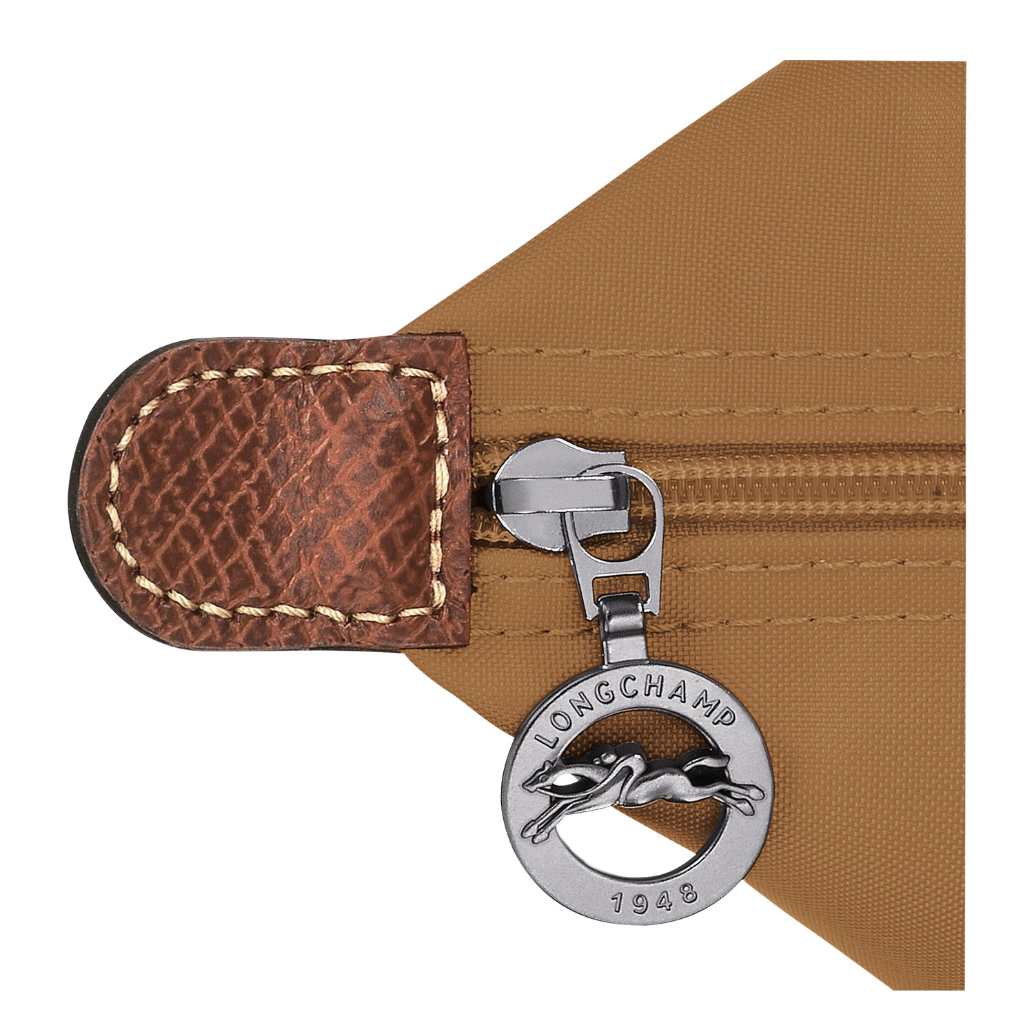 Longchamp_Le-Pliage-Handtasche-M-L1623-089-P86_fawn-4